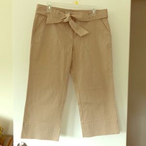 NWT Tommy Hilfiger wide leg khaki crop pants 8